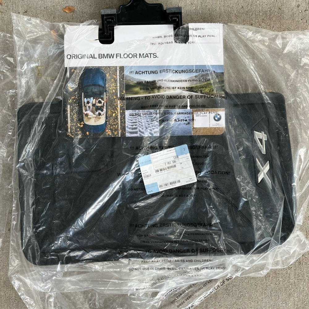 BMW X4 All Weather Floor Mats - Rear